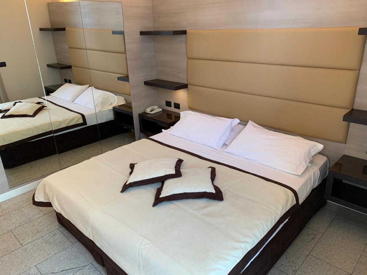 Hotel San Carlo Lignano Sabbiadoro Ngoại thất bức ảnh